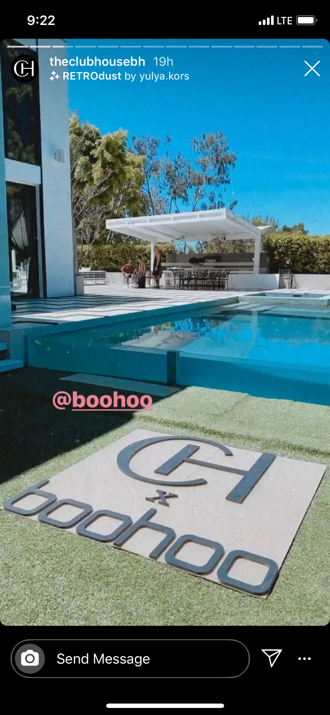 boohoo-sponsored-event-clubhouse-tiktok-collab-house-3