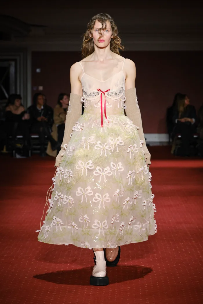 Đầm nơ Simone Rocha