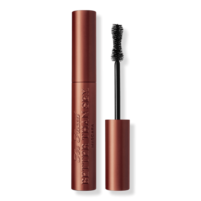 Brown Mascara Is the NoMakeup Makeup That's Having a Moment Right Now Fashionista