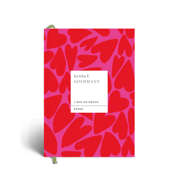 χαρτί γεμάτο καρδιές