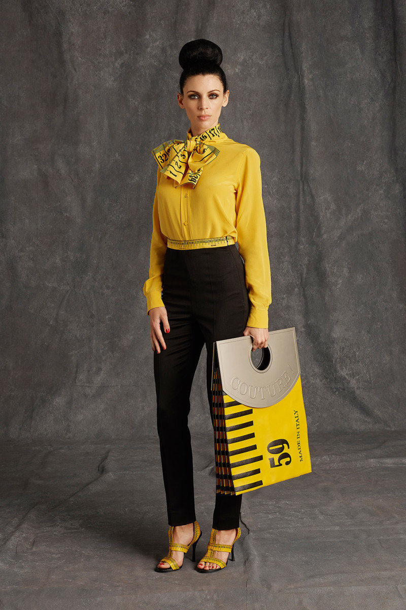 A look from the Moschino pre-fall collection. Photo: Moschino