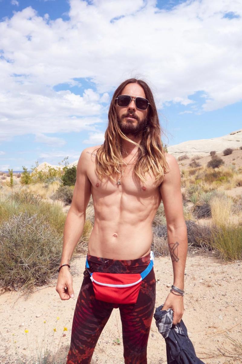 What does a never-aging vampire put in a fanny pack anyway? Photo: Twitter, @JaredLeto