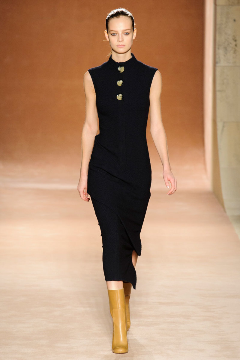 A look from Victoria Beckham's fall 2015 collection. Photo: Imaxtree