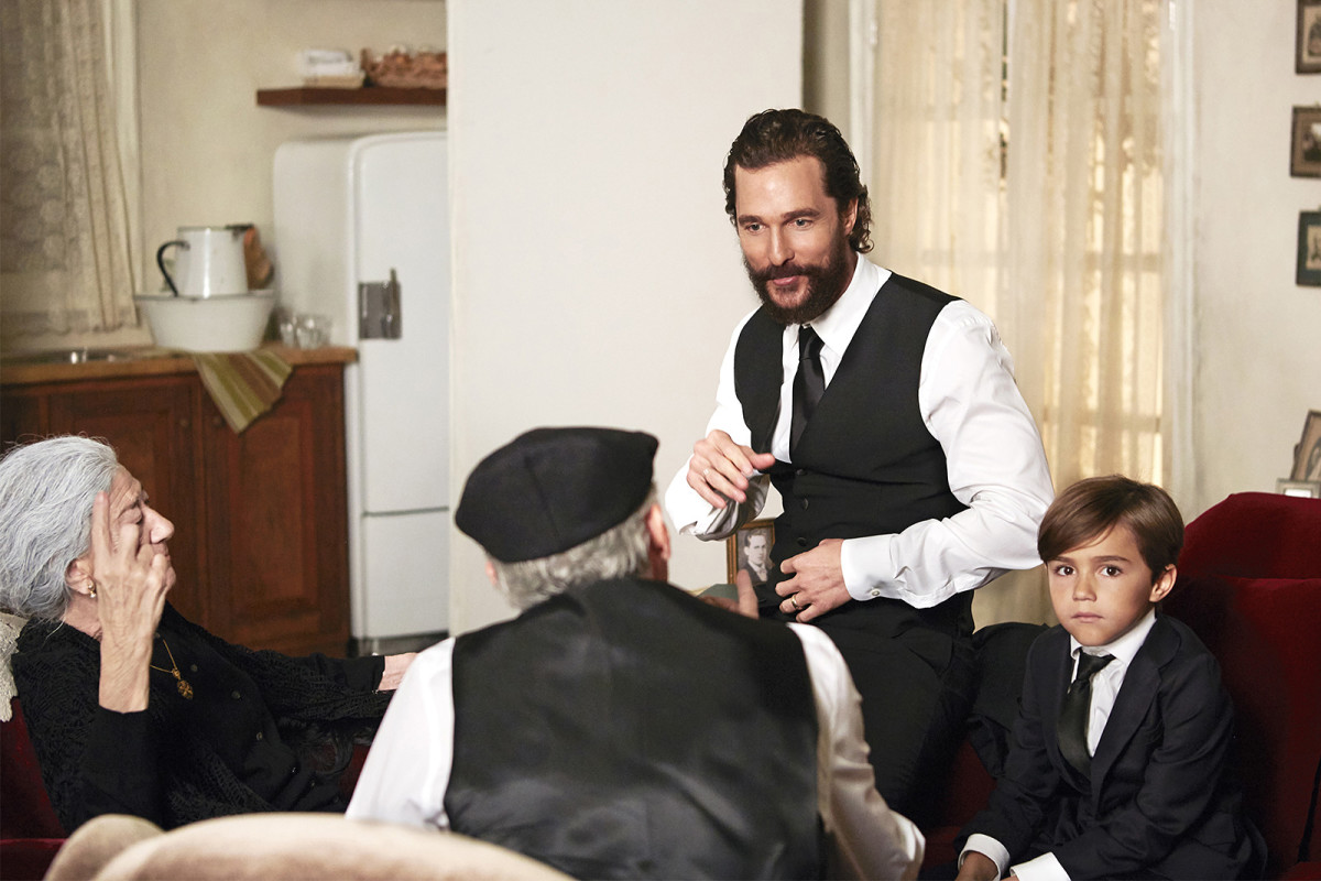 Behind the scenes: Matthew McConaughey for Dolce & Gabbana's "The One" fragrance. Photo: Dolce & Gabbana