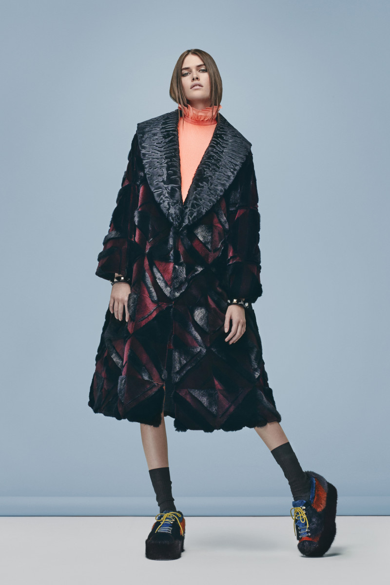 A look from the Fendi pre-fall 2016 collection. Photo: Fendi