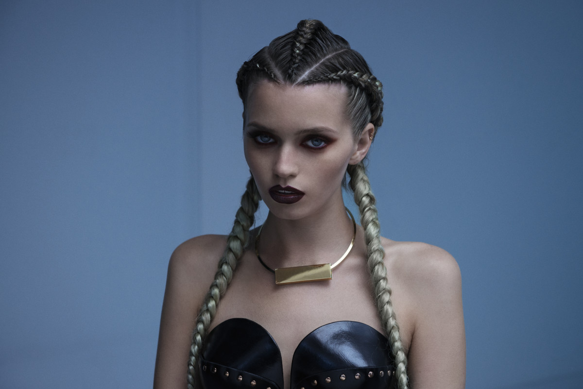 Next photo of Abbey Lee