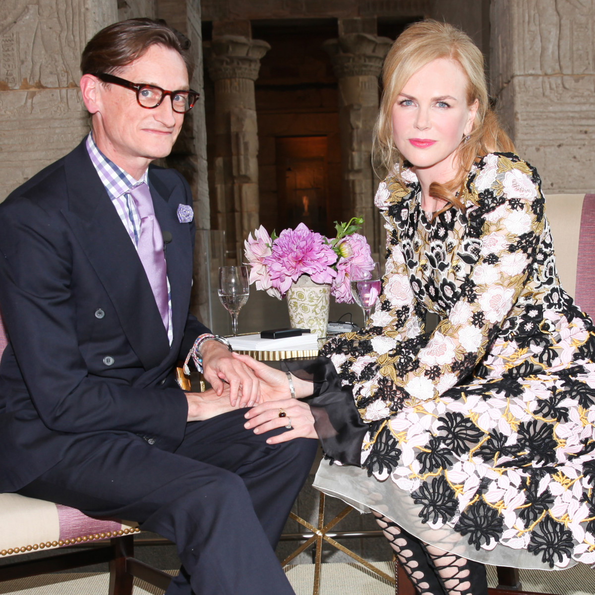 Hamish Bowles and Nicole Kidman get cozy during the Vogue''s Discussion on Costume in Film in the Metropolitan Museum of Art. Photo: Vogue