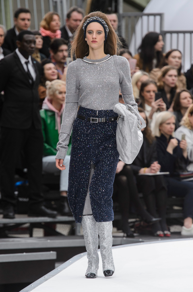 9 Looks We Loved From The Final 2 Days of Paris Fashion Week - Fashionista, image size:797x1200