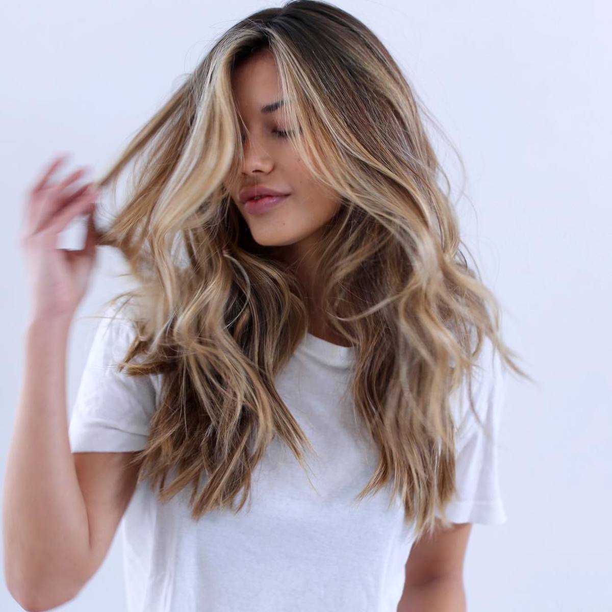 13 Texture Sprays That Will Help You Achieve Perfectly Messy Hair -  Fashionista