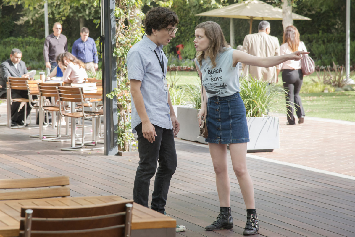 Paul Rust as Gus and Mickey have a casual, extremely workplace-appropriate conversation. Photo: Netflix