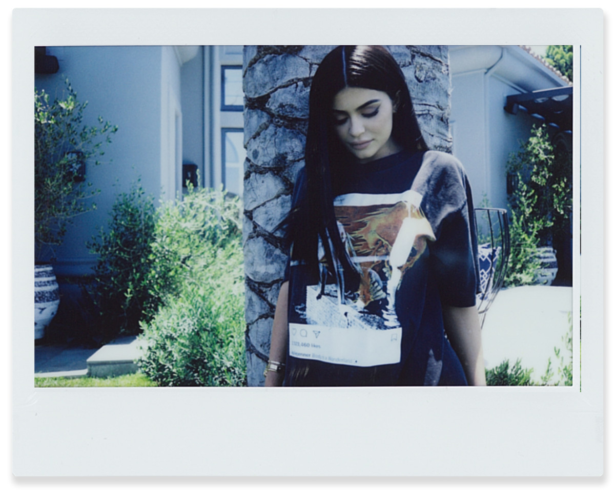 Kendall And Kylie Jenner Are In Hot Water For Superimposing Their Faces ...