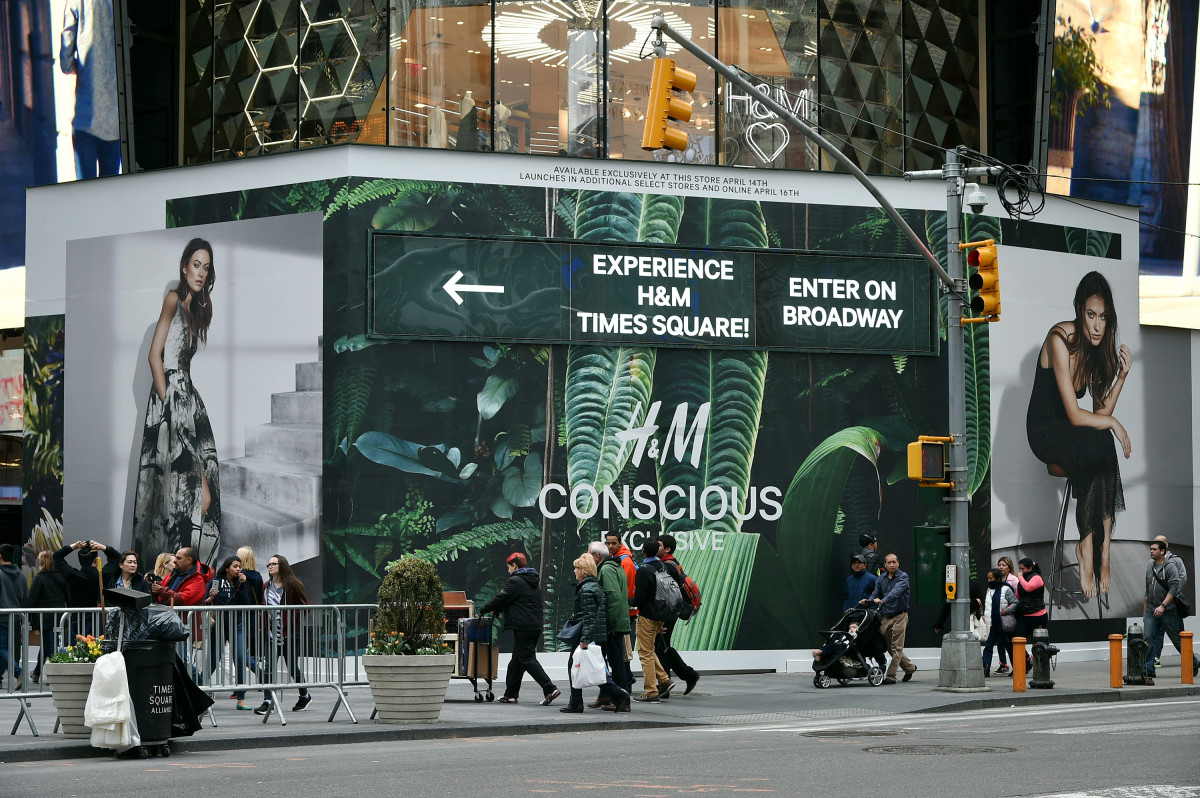 A H&M Conscious collection pop-up shop in 2015. Photo: Andrew H. Walker/Getty Images for H&M