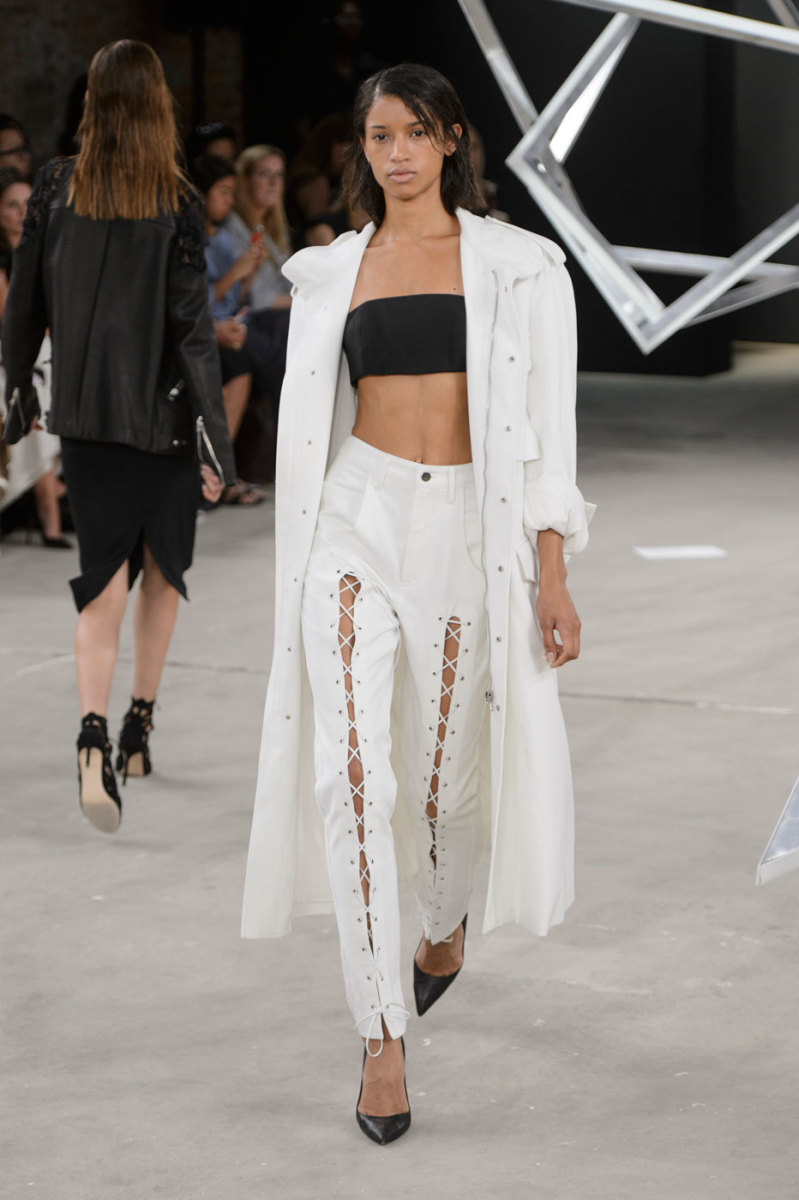 16 Looks We Loved from New York Fashion Week Day 7 - Fashionista