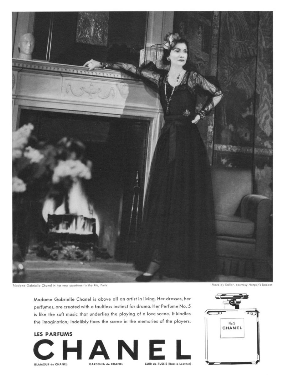 Gabrielle Chanel in a 1937 Chanel No.5 campaign originally published in "Harper's Bazaar." Photo: François Kollar/Ministère de la Culture Médiathèque du Patrimoine RMN