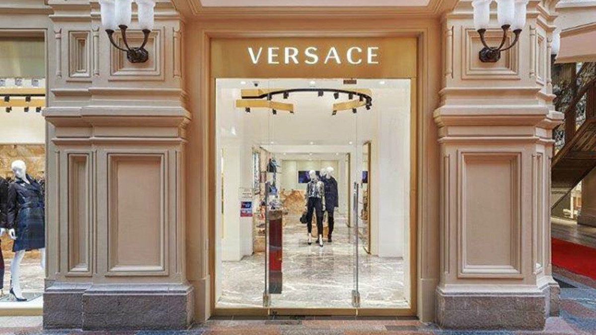 Versace Accused of Using a Code Word for Black Customers in Lawsuit - Fashionista