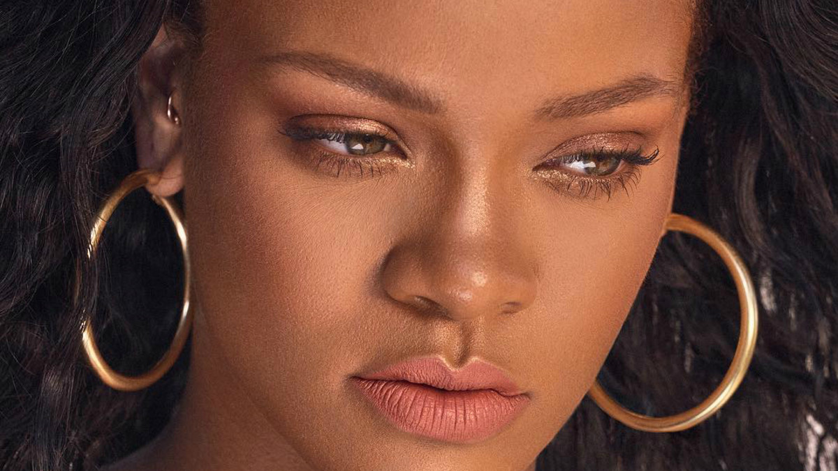 rihanna's body lava