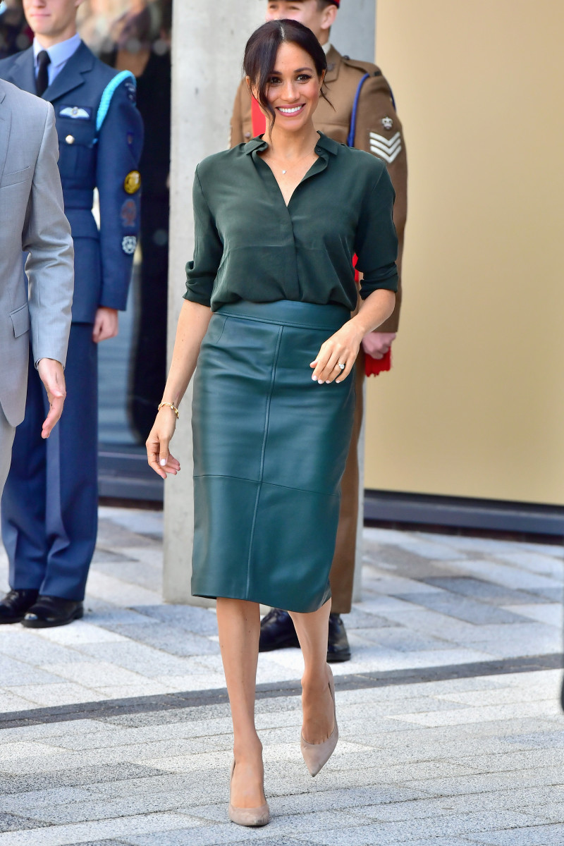 Meghan Markle Wore a Thing Green Leather Boss Skirt Edition Fashionista