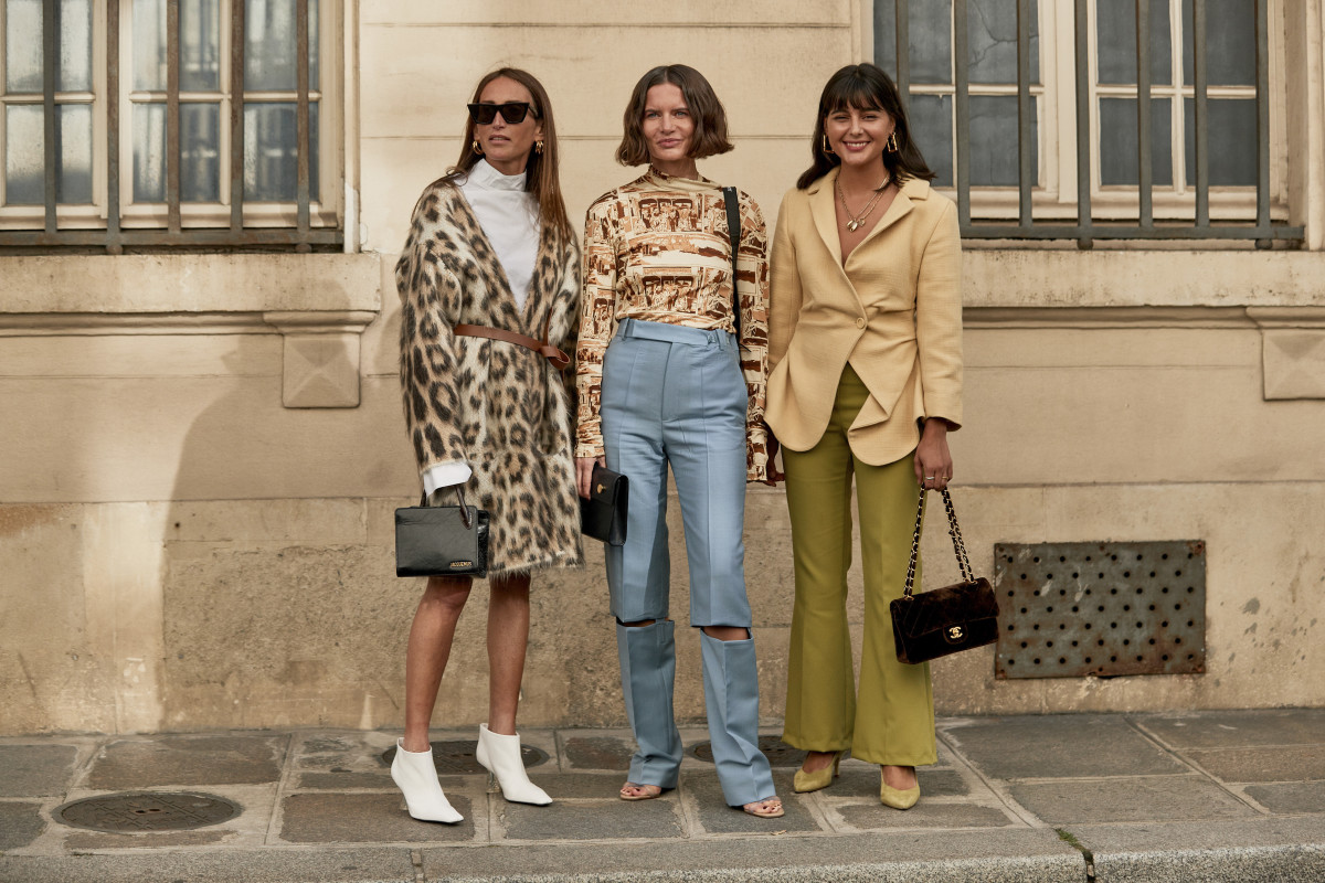 The Best Street Style at Paris Fashion Week Spring 2022