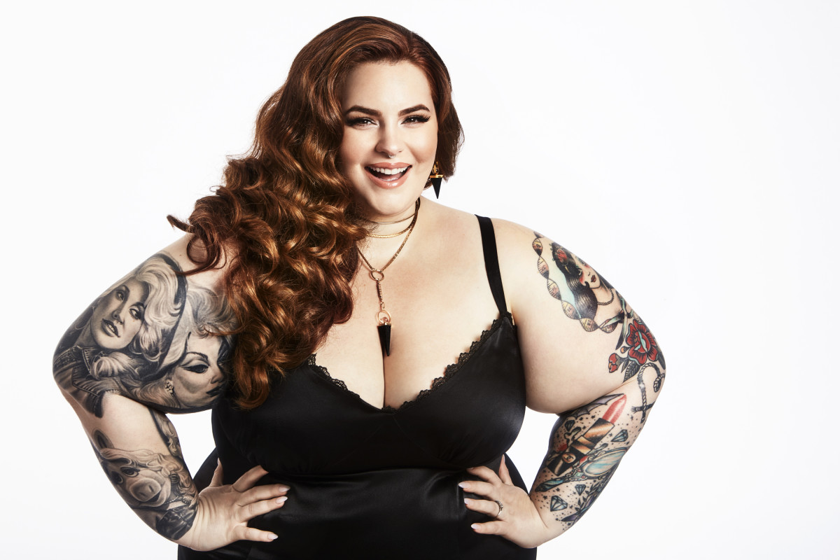 Who is Tess Holliday? Plus-size model and body positivity campaigner from  the US