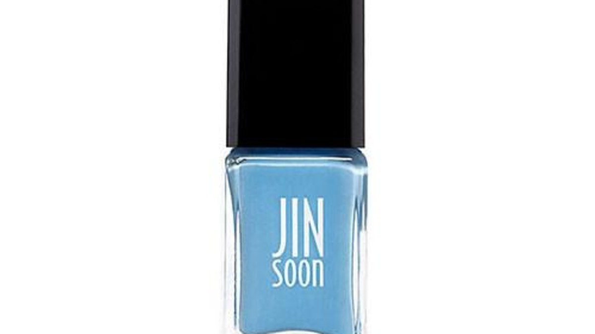 Steph's Go-To Pedicure Nail Polish Right Now - Fashionista