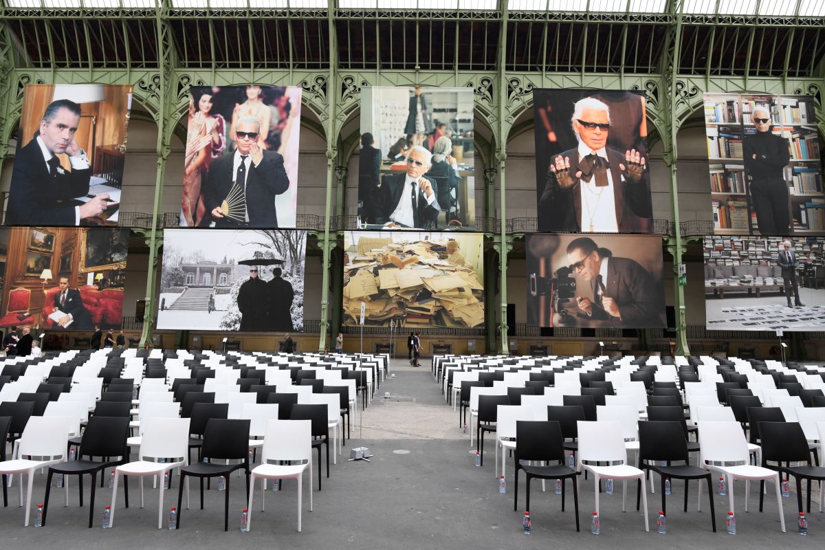 Inside Chanel and Fendi's memorial event for Karl Lagerfeld. Photo: CHRISTOPHE ARCHAMBAULT/AFP/Getty Image