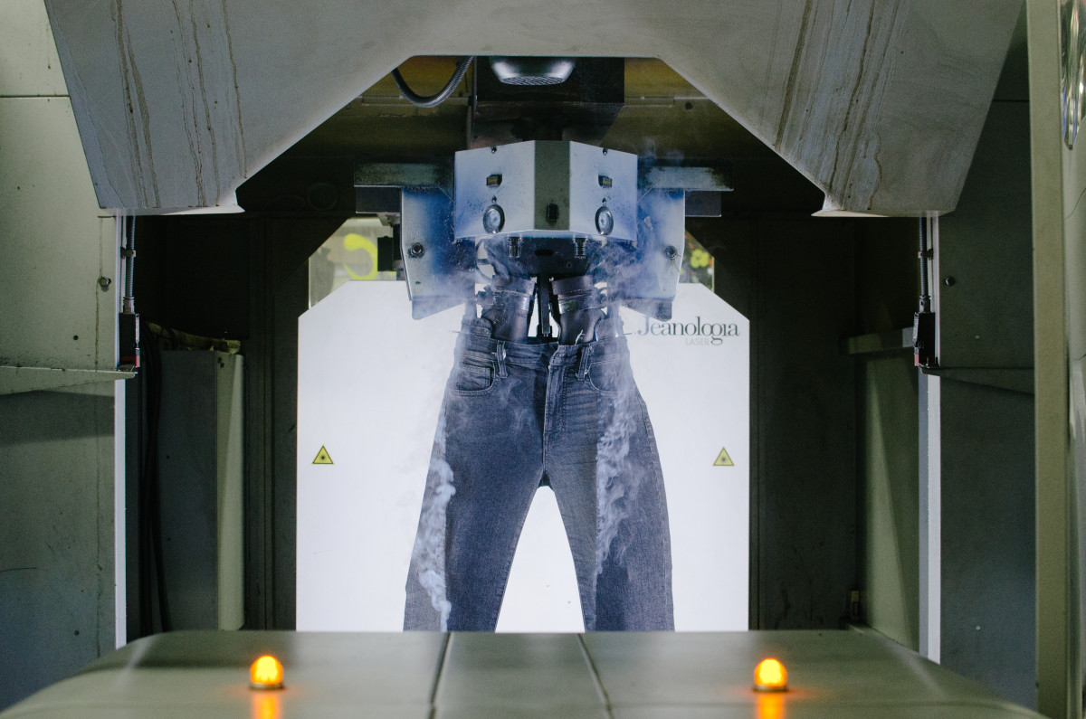 Filmmakers scceu helmers nominated Factory Tour: Inside the Denim Factory Your Favorite Sustainable Brands