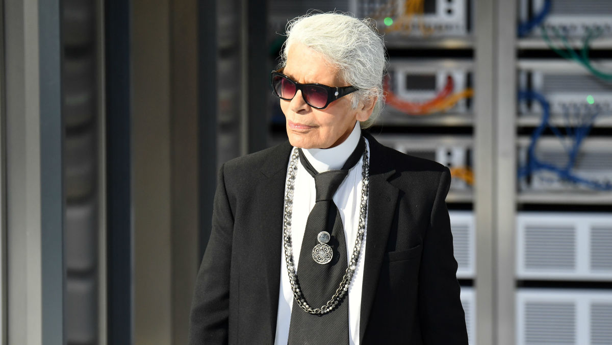Must Read: A Karl Lagerfeld Retrospective Is Reportedly Coming to the ...