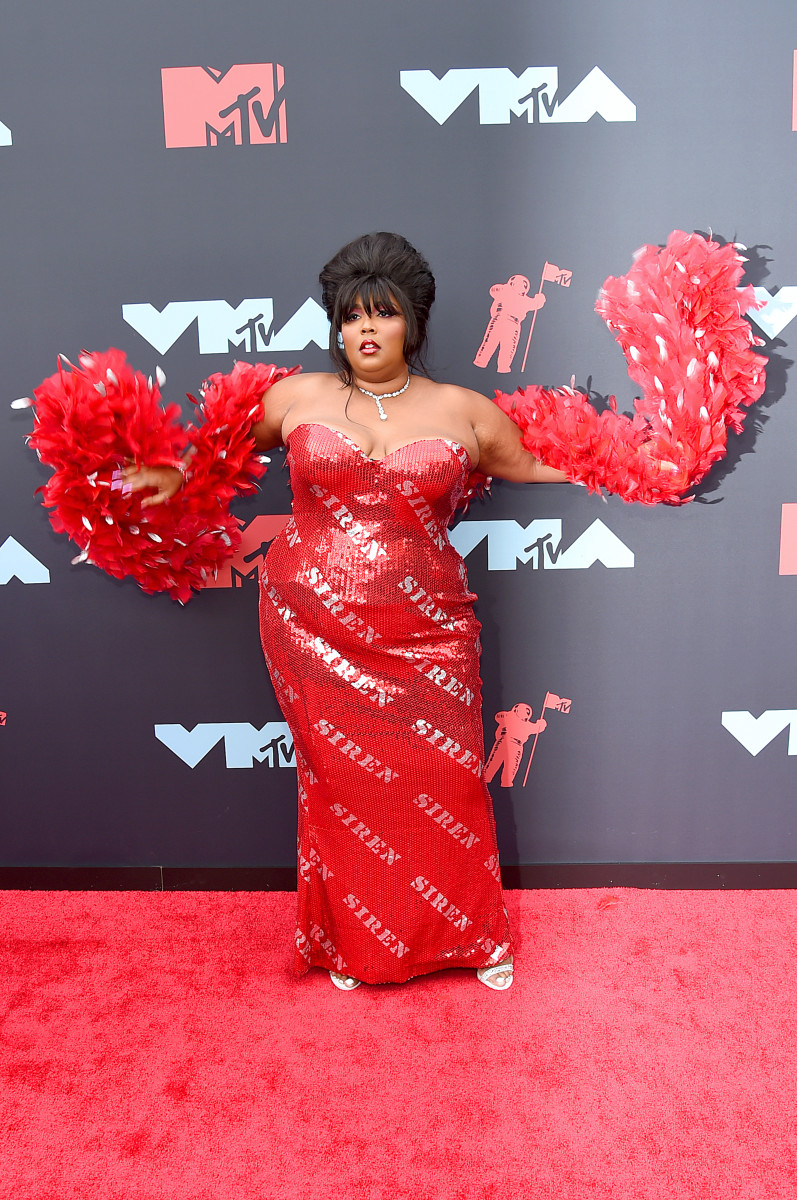 Lizzo in custom Moschino at the 2019 MTV Video Music Awards. Photo: Jamie McCarthy/Getty Images for MTV