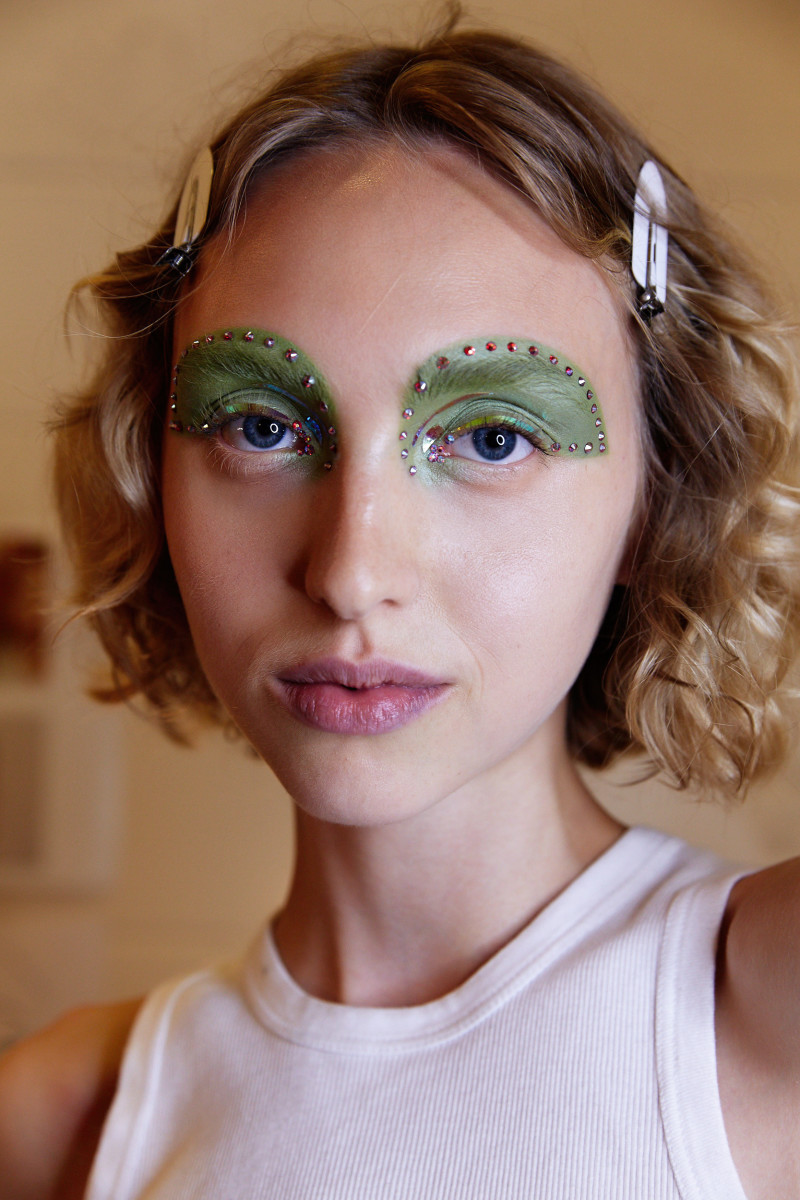 Backstage at the Spring 2020 Marc Jacobs show. Photo: Courtesy of Marc Jacobs Beauty