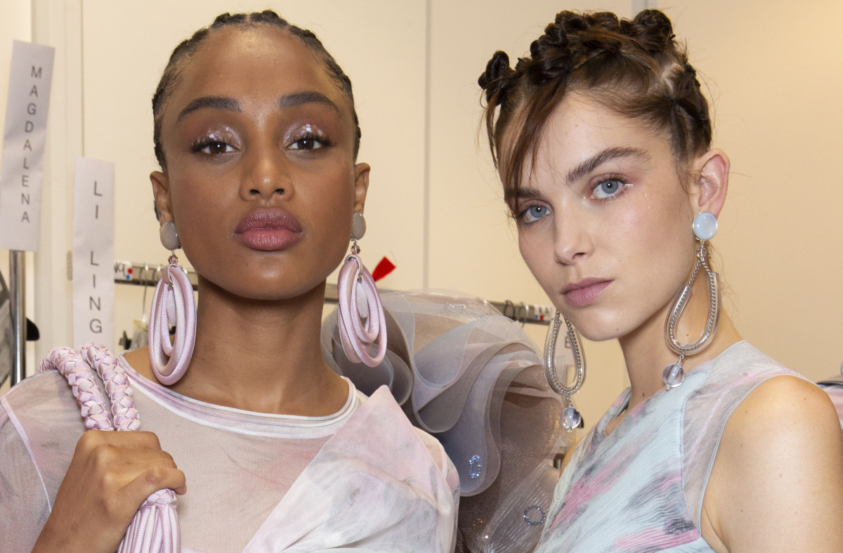 The beauty look from Giorgio Armani's Spring 2020 show. Photo: Imaxtree