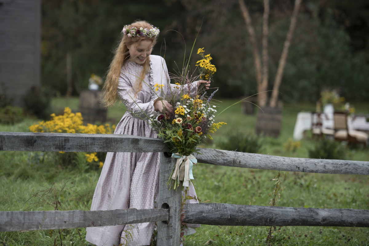 Beth (Eliza Scanlen) as a bridesmaid at Meg's wedding.