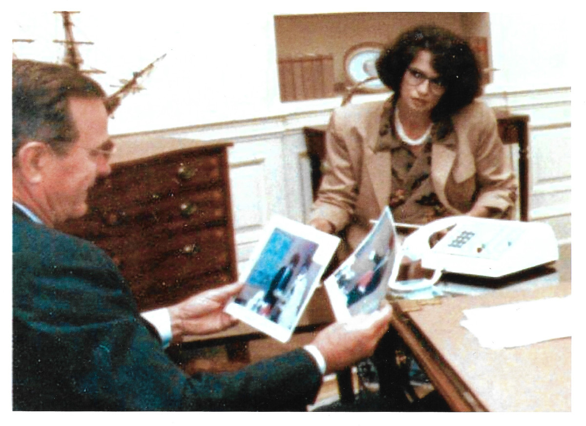 Jonna Mendez, in disguise, with then-President George H.W. Bush.