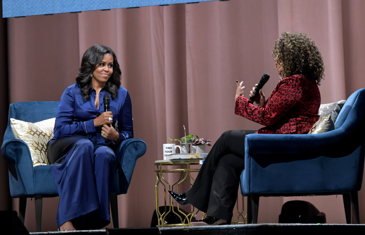 Michelle Obama in Cushnie with Michelle Norris on her book tour in Boston, Massachusetts. Photo: Paul Marotta/Getty Images