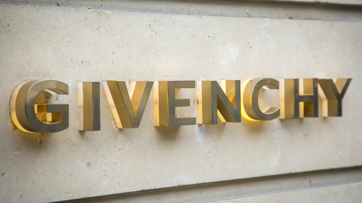 Must Read: Givenchy Opens First London Flagship, The Global Fashion ...