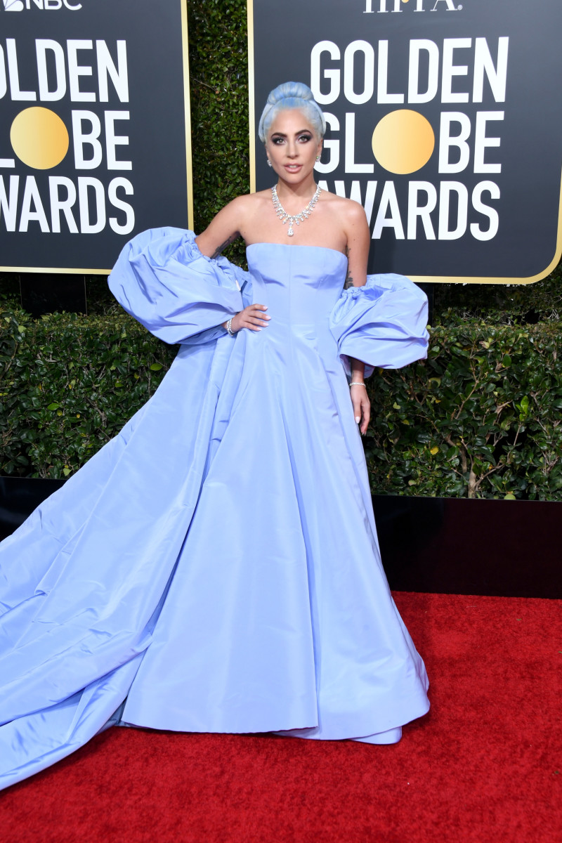 Lady Gaga's 2019 Golden Globes Look Pays Tribute to Judy Garland