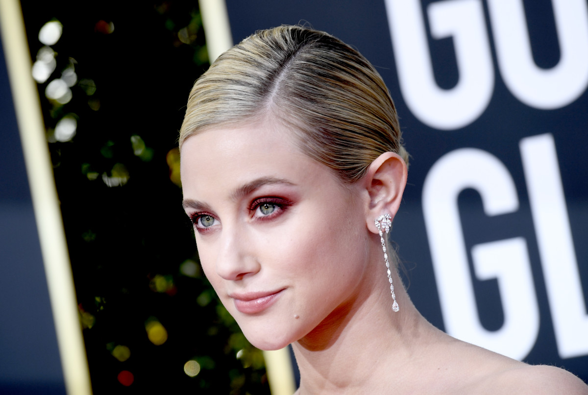 Lili Reinhart at the Golden Globes, wearing Pat McGrath Labs's new FetishEyes Mascara. Photo: Frazer Harrison/Getty Images