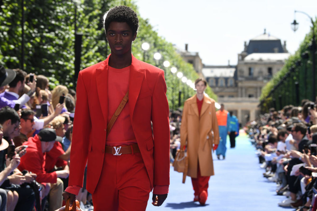Watch Virgil Abloh's Louis Vuitton Men's Runway Show Live - Fashionista