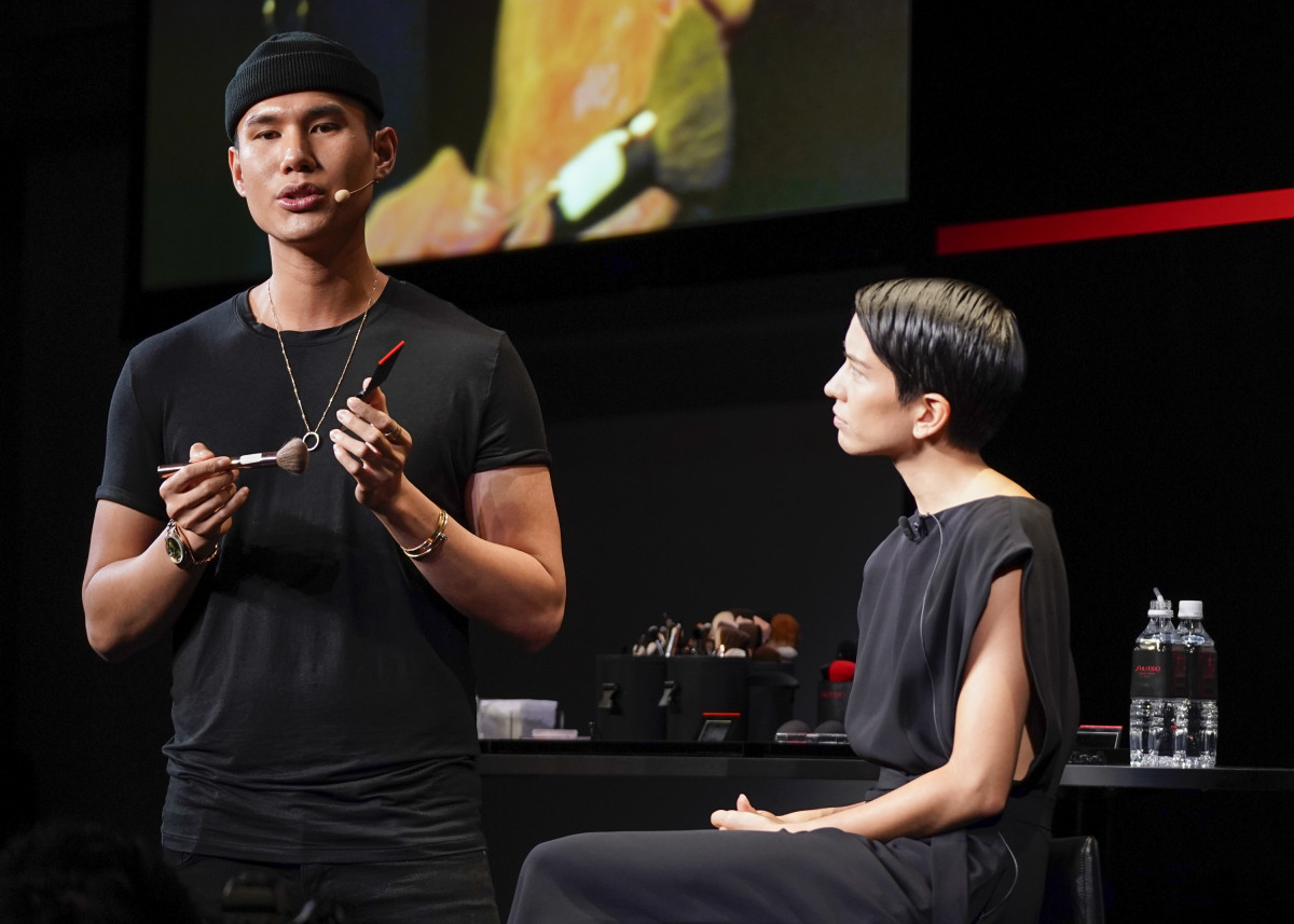 How To Sell Makeup Online The Ultimate Guide Business Ideas