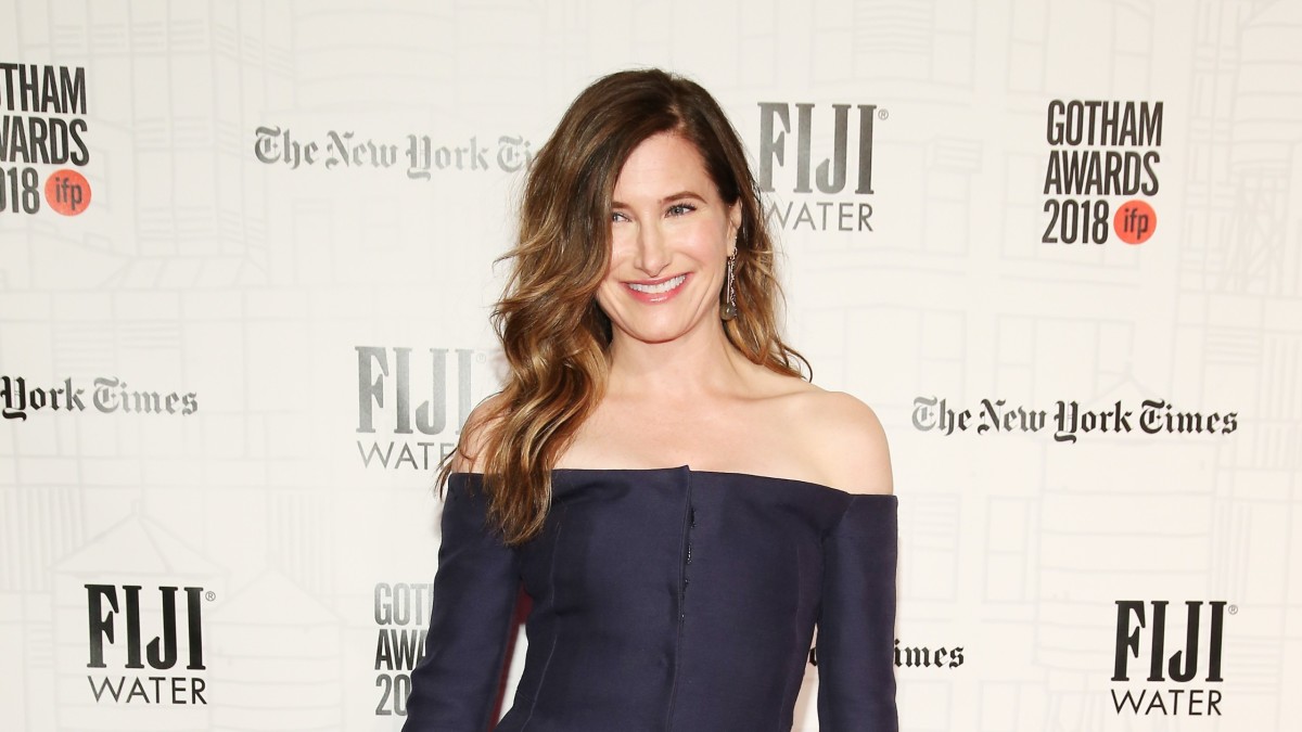 Great Outfits in Fashion History: Kathryn Hahn in Gabriela Hearst