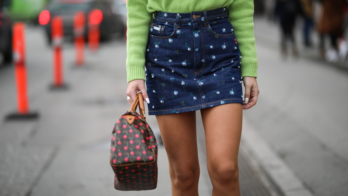 13 Mini Skirts on Sale That'll Get You Excited About Warm Weather ...