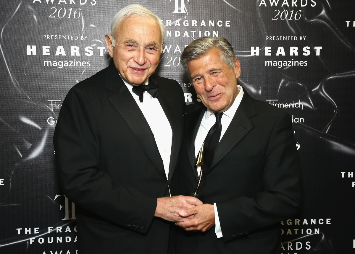 Les Wexner Officially Leaves Victoria S Secret Fashionista