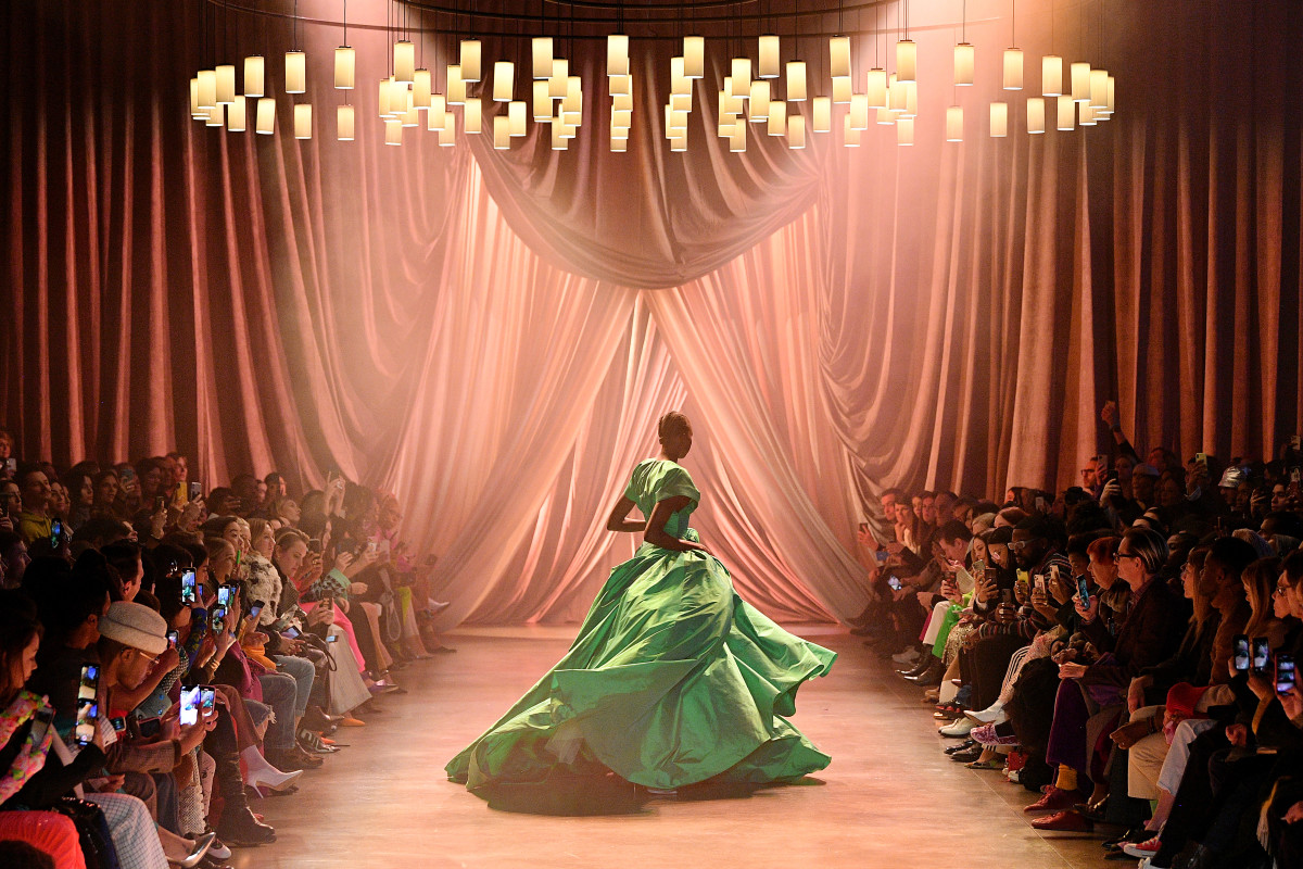 Christopher John Rogers Does Old-School Glamour, the Modern Way, for