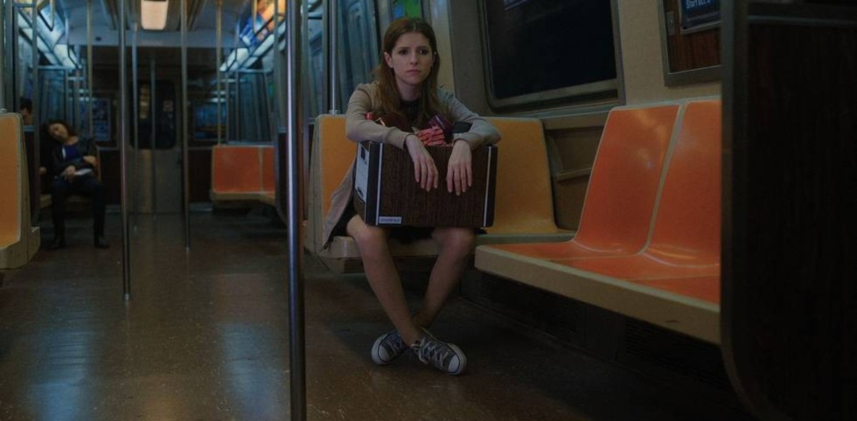 Anna Kendrick's Outfits and Style in Love Life on HBO