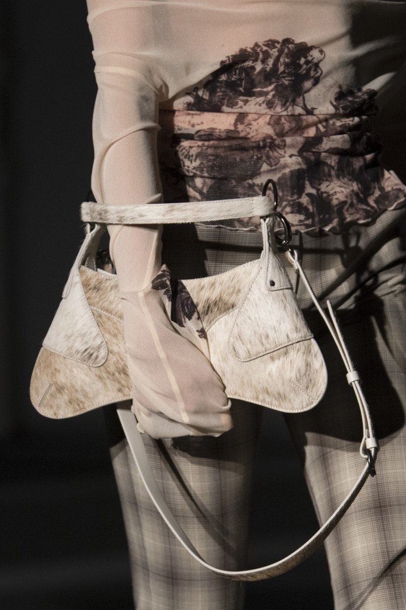 Fashionista's Favorite Bags From the London Spring 2022 Runways