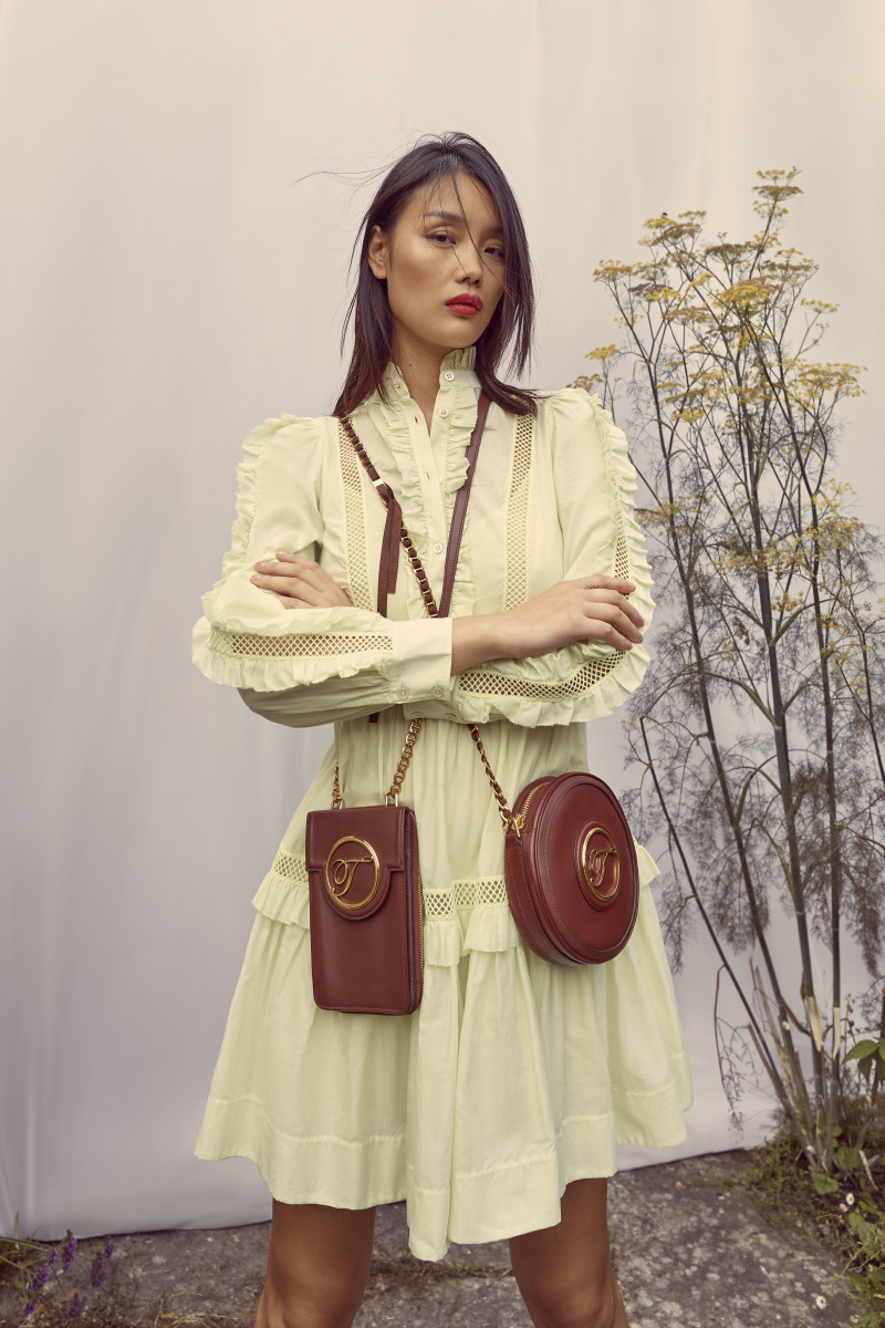 Fashionista's Favorite Bags From the London Spring 2022 Runways