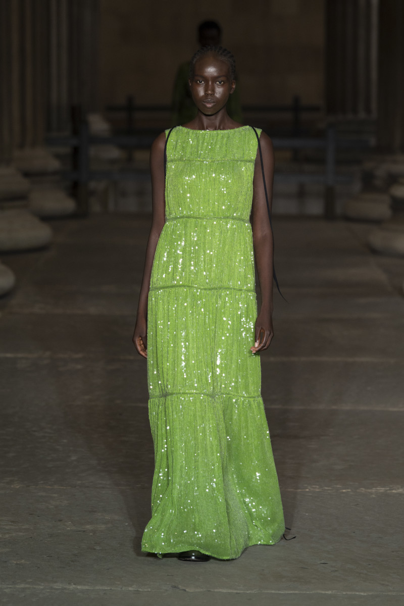 7 Top Trends From the London Spring 2022 Runways