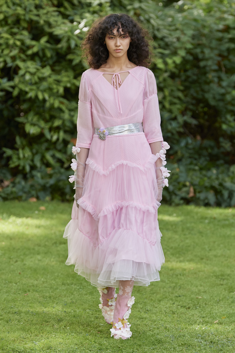 7 Top Trends From the London Spring 2022 Runways