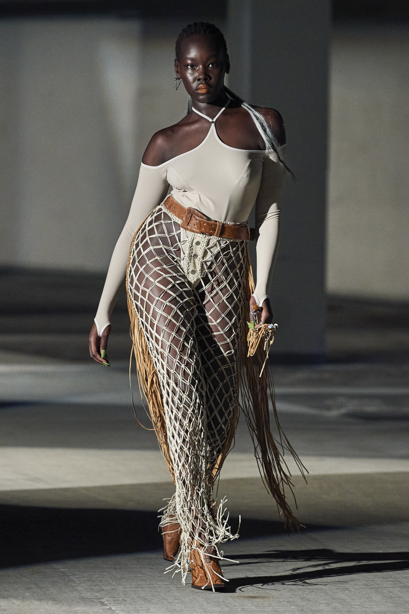 7 Top Trends From the London Spring 2022 Runways
