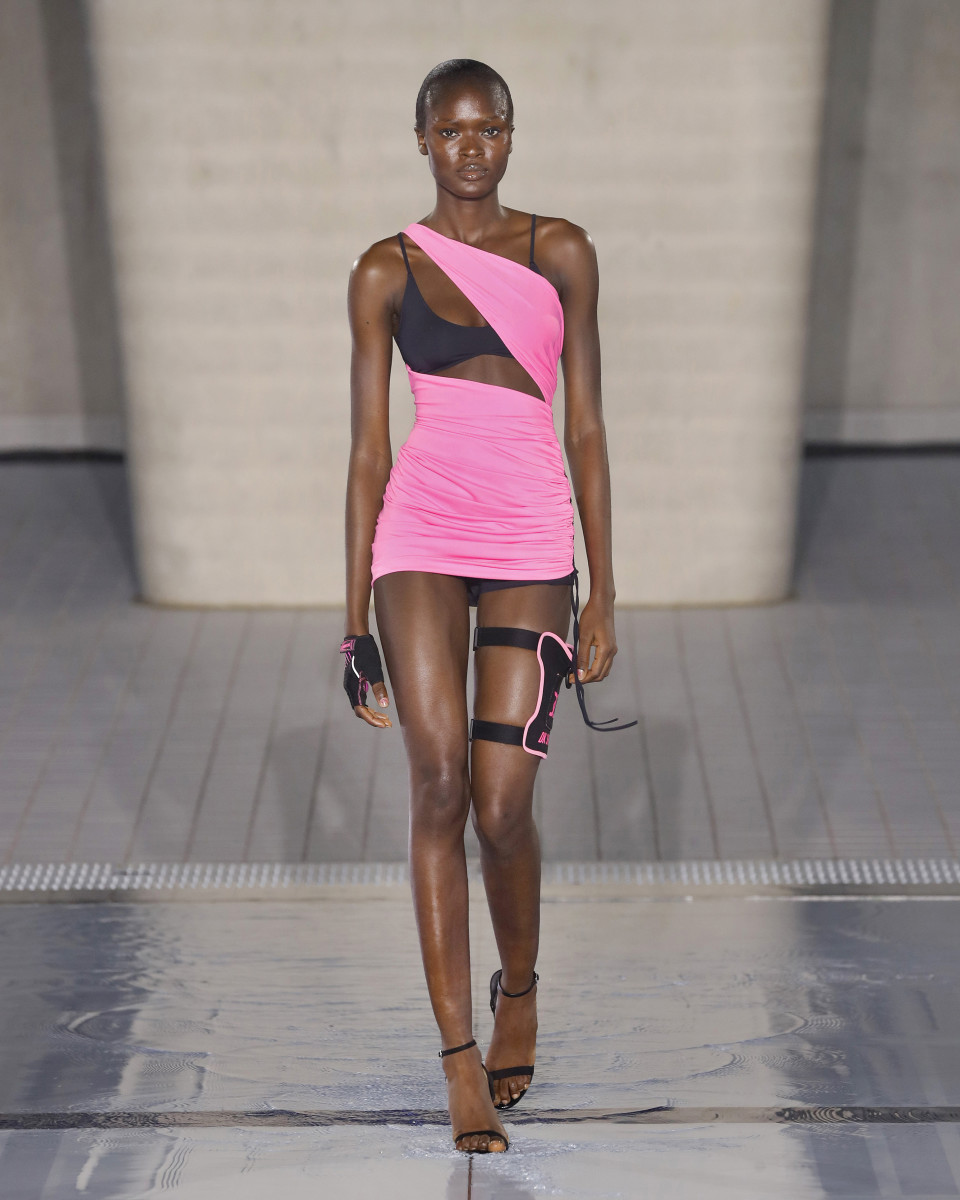 7 Top Trends From the London Spring 2022 Runways