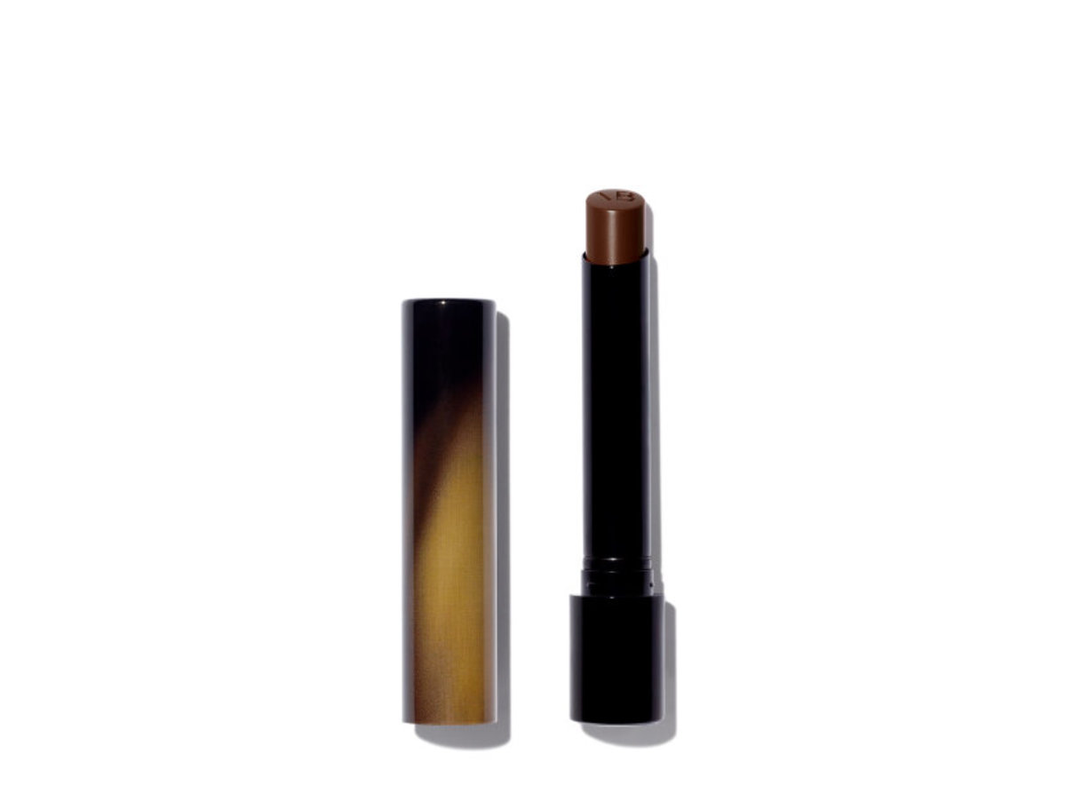 13 Pretty Fall Lip Colors That Work on Every Skin Tone